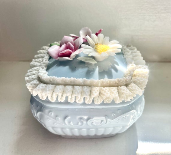 Trinket box, Porcelain lace, Vintage - image 8