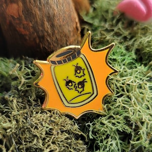 Firefly Jar Mini - Show & Tail Creations 0.75&quot; Hard Enamel Pin