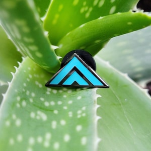 Horizon Cauldron Omega/Kappa Mini - Horizon Machine Pin-Kollektion - Show & Tail Creations 4,5 cm Hard Enamel Pin