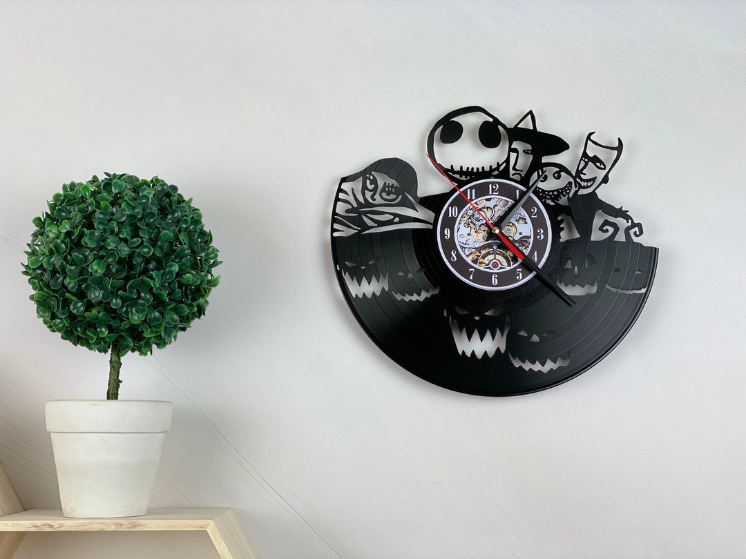 Jack and Sally Vinyl Record Clock, Halloween Decor - Etsy