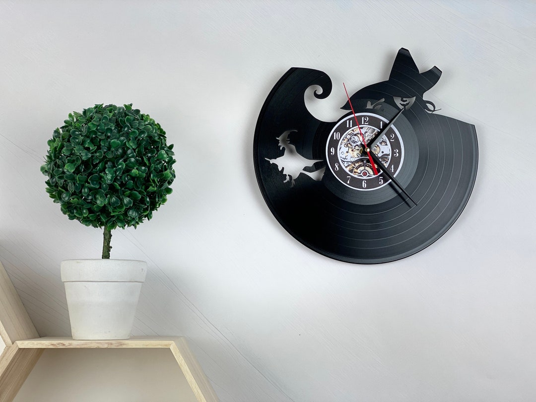 Halloween Witch Vinyl Record Clock, Spooky Room Decor - Etsy
