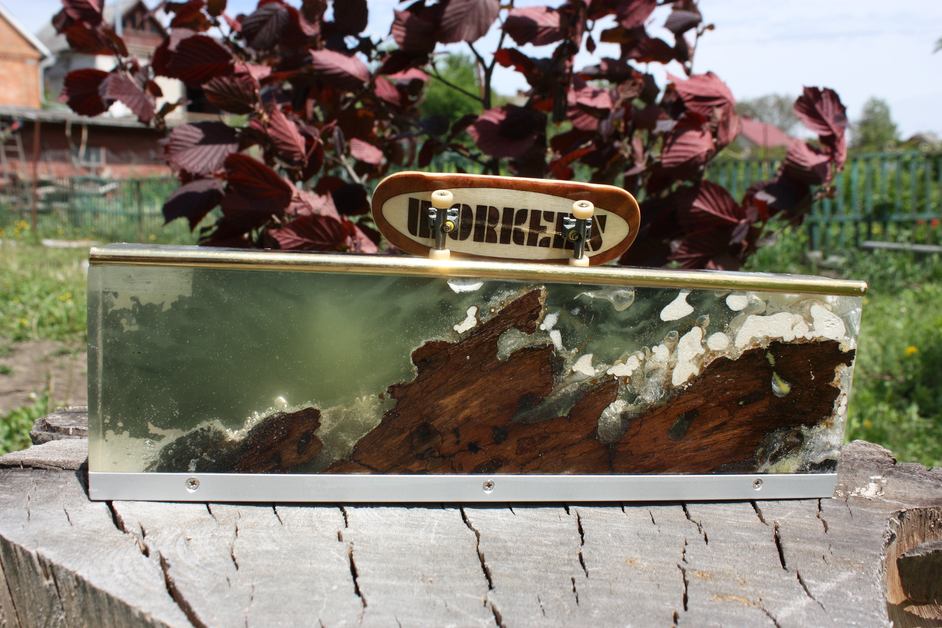 Woodepoxy grind box for fingerboards. Etsy