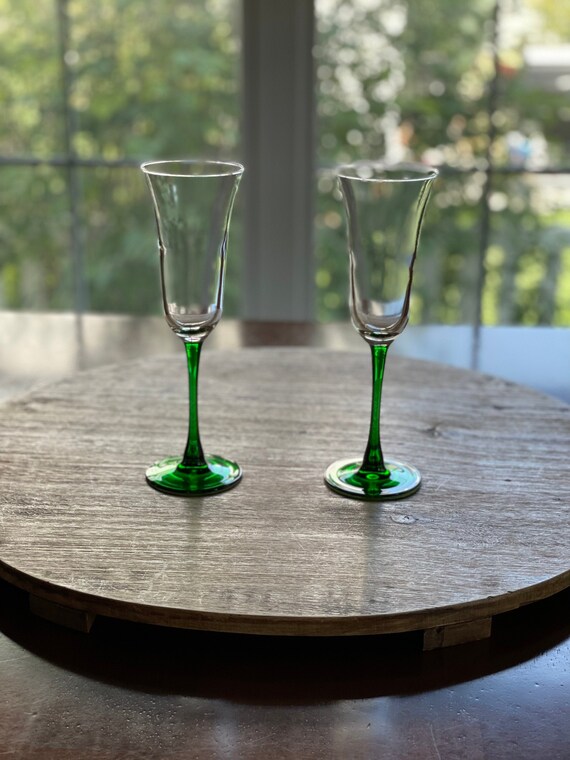 Set of two champagne flutes deals