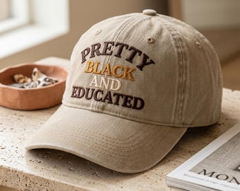 Cappello ricamato con scritta "Empowered", berretto nero per la scuola, cappellino da baseball con tipografia minimalista, regalo di laurea.