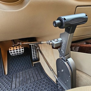 Hand control tool for automatic cars, permanent equipment, and safe installation. Disability/Handicapped Driving. pull, push handle controls