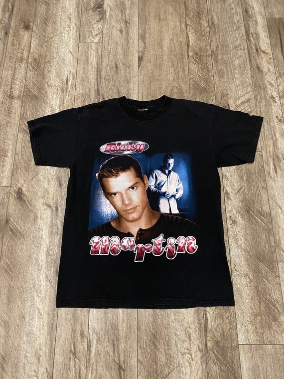 90’s Ricky Martin la vida loca rap tee style t-shi