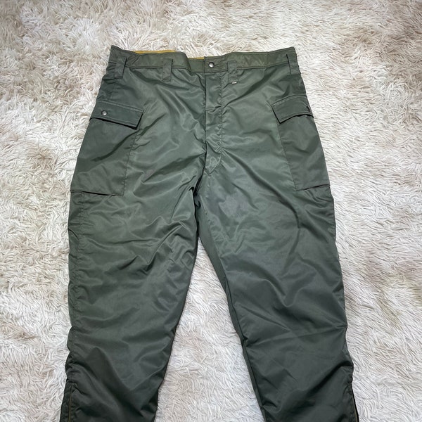 Vintage Green Nylon Japanese Military Winter Tanker Pants with Insulation Cargo Pants Army Green W 39 XL