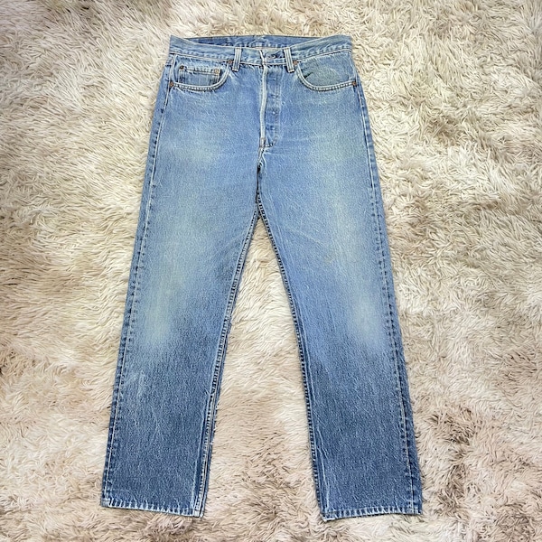 Vintage 80's Levi's 501 Jeans Light Wash Blue W 32 Made in USA