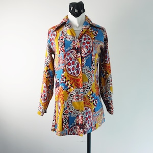 Style Craft Shirt Paisley Pattern Cotton Buttons Shirt Made in USA Vintage 70s Curve Cut Away Collared Slim Shirt