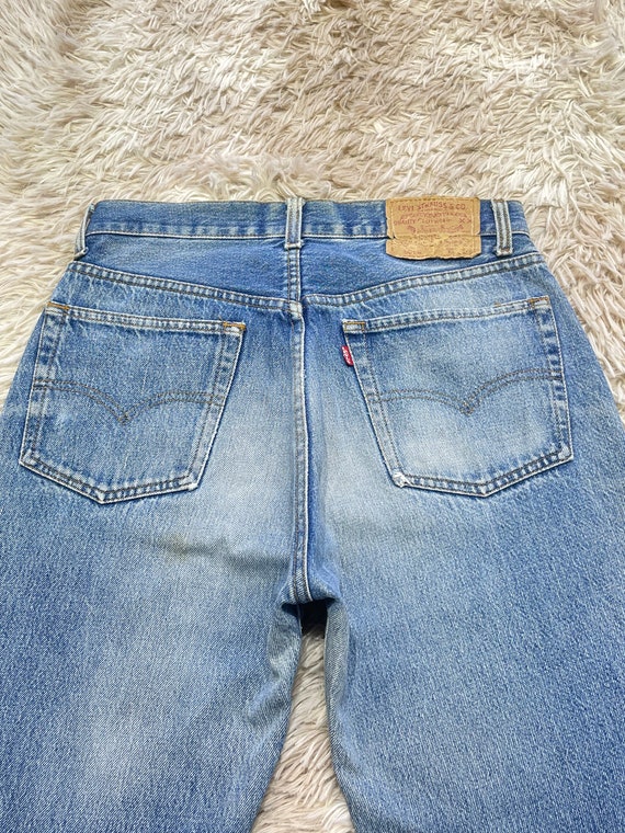 Vintage 80's Levi's 501 Jeans Medium Wash Blue W … - image 5