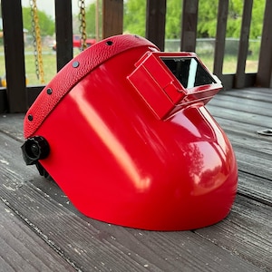 Sugar scoop welding helmet