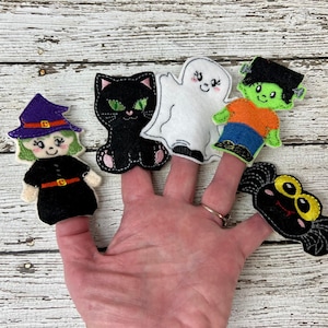 Finger Puppets, Embroidered Felt Halloween Storytime Set, Six Styles