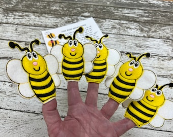 Marioneta de dedo de abeja de fieltro: juguete narrativo hecho a mano