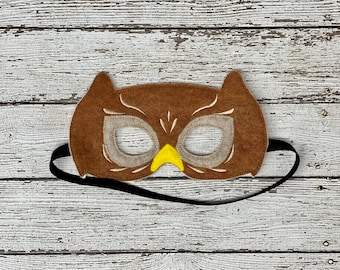 Geborduurd vilten masker met gehoornde uil, dierenkostuum