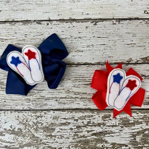 Patriotic Flip Flop Hair Bow: USA July 4th Grosgrain Ribbon Barrette