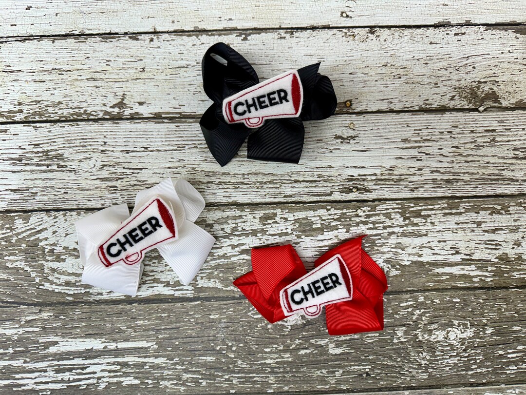 Cheerleader Bow: 4.5