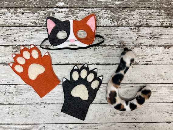 I Love My Cat Kitty Paw Circle With Tail Sticker