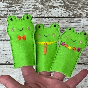 Frog Finger Puppets Frog Felt Finger Puppets Frog Family Finger Puppets Animal Finger Puppets Storytime Finger Puppets Teacher Gift