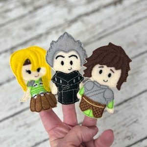 Slayer Print Puppet Norsemen Viking Dragon Slayer Finger Puppets - Eco-friendly Story Props ...