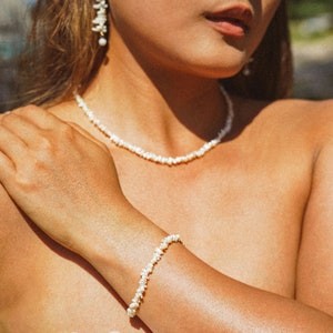 Elegant Baroque Pearl Necklace＆Bracelet,Natural Freshwater Pearl ,High Quality Necklace,White Baroque Pearl Jewelry,Party Gift，Gift for Her