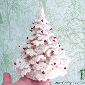 Scandi Christmas Tree Crochet Pattern - US Crochet terms - Xmas decoration, PDF pattern
