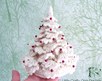 Scandi Christmas Tree Crochet Pattern - US Crochet terms - Xmas decoration, PDF pattern
