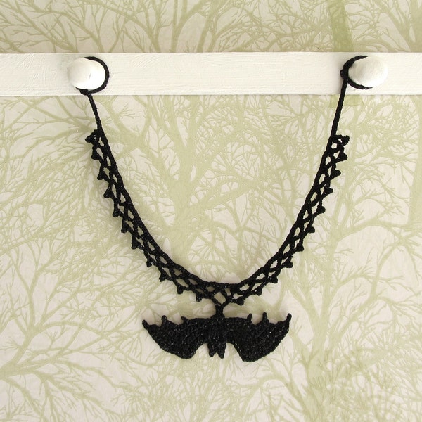 Bat Choker Crochet Pattern, Spooky Halloween Thread Jewellery, US and UK Crochet Terms, Witchy, Goth, Alternative