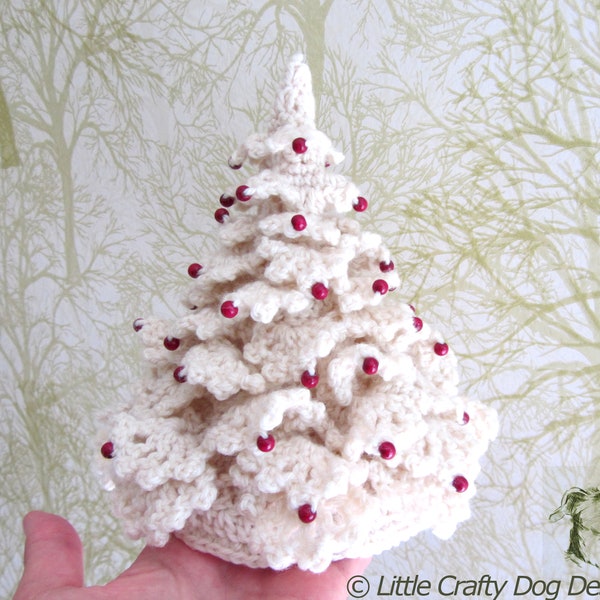 Scandi Christmas Tree Crochet Pattern - US Crochet terms - Xmas decoration, PDF pattern