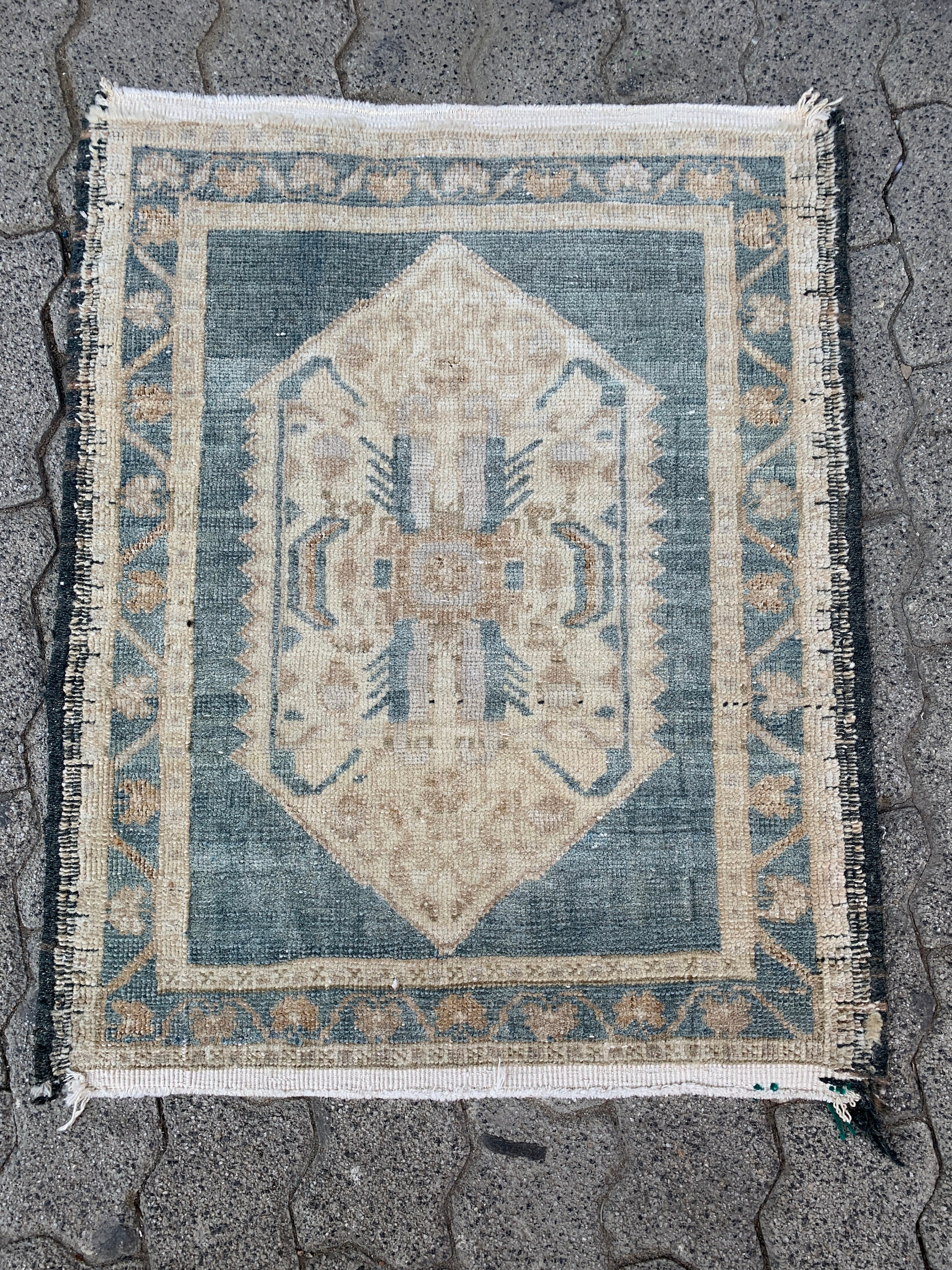 Turkish small rug,Vintage small rug,Door mat,Bathroom mat,Small rug runner,Mini rug,Faded colour Rug,Entryway Rug,Kitchen rug