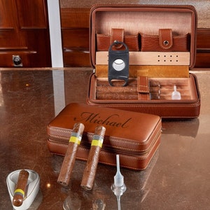 Gepersonaliseerde sigarenhumidor etui sigarenaccessoires voor mannen reizen aangepaste gegraveerde bruidsjonkers vaderdagcadeau voor papa hem opa bruidegom golf
