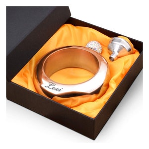 Personalized BRIDESMAID FLASK for Women Bridal Shower Birthday Gift for Her Mom Wedding Bachelorette Bridal Shower Custom Boyfriend Mothers