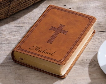 Personalisierte Leder KJV BIBLE Christian Graduierung Geburtstagsgeschenk für ihn Papa Männer Ihre Mutter Frauen Hochzeit Pastor Vatertag individuell graviert