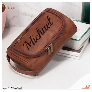Personalized LEATHER TOILETRY BAG Hanging Dopp Kit Shaving Tote Travel Bags Groomsmen Gift for Him Dad Men Men Birthday Custom Engraved Name