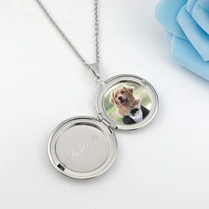 Personalized PICTURE NECKLACE Photo Locket Round Necklaces Gifts for Dad Her Women Couples Girlfriend Rose Custom Engraved