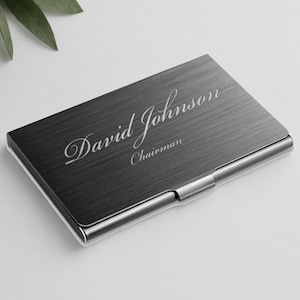 Étui PORTE-CARTES DE VISITE personnalisé gravé sur mesure, cadeau fête des pères pour papa lui hommes grand-père fils docteur agent immobilier patron siège social