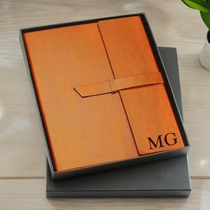 Personalized LEATHER PORTFOLIO for Men Women Padfolio Travel Organizer Business Gift for Him Dad Husband Boyfriend Her Mom Custom Engraved
