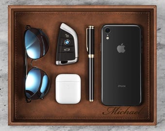 Personalized Leather VALET TRAY for Men Catchall Organizer Wallet Watch Groomsmen Birthday Gift for Him Dad Boyfriend Son Custom Engraved
