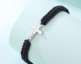 Personalisierte Herren Kreuz Armband Schmuck Männer Jungen individuell gravierte Armbänder Trauzeugen Geschenke für Papa ihn Freund Geschenk ihre Frauen Mutter Leder