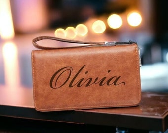 Personalized LEATHER WOMENS WALLET Women Clutch Purse Bridesmaid Gift for Her Mom Women Mom Bachelorette Wedding Minimalist Custom Engraved