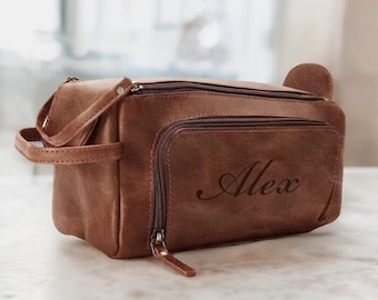 Personalized LEATHER TOILETRY BAG Mens Dopp Kit Travel Bags Accessories Custom Engraved Groomsmen Gifts for Him Dad Boyfriend Men Man Son