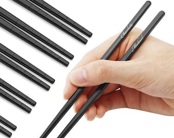 Palillos chinos personalizados negros para boda, regalo de dama de honor para mamá, regalo para ella, cocina para mujeres, dama de honor (par), grabado personalizado