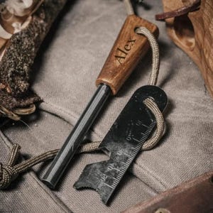 Personalized FIRE STARTER Steel Ferro Rod Camping Fishing Hunting Outdoor Groomsmen Birthday Gift for Him Dad Men Custom Boyfriend Mothers