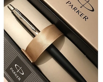 "Personalisierte PENS PARKER JOTTER Pen ""Gravue Pen"" Abschlussfeier Geschenke für Mama Papa Groomsmen Lehrer Geburtstag Jahrestag Hochzeit Muttertag."