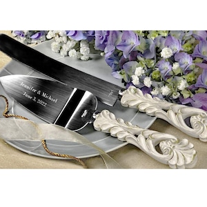 Juego de corte de pastel de boda personalizado, cuchillo de servir floral blanco, cuchillo de servidor, estilo bohemio, clásico, vintage, tradicional, para jardín, grabado personalizado.