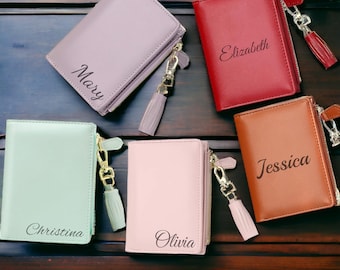 Cartera de cuero personalizada para mujer, regalo de dama de honor, para mamá, despedida de soltera, boda, bolso de mano minimalista, grabado personalizado