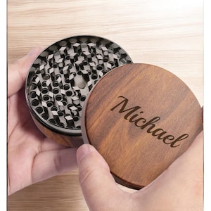 Personalized GRINDER Grinders Gift for Him Dad Men Her Women Mom Girlfriend Home Kitchen Cigar Cigarette Birthday Boyfriend Custom Engraved