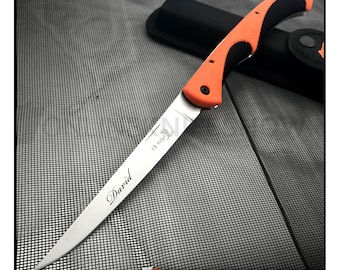 Personalisierte FISHING KNIFE & SHEATH Messer Individuell gravierte Groomsmen Geschenke für Papa Him Freund Geschenk für Männer Opa Filet Filetmesser Fliegen