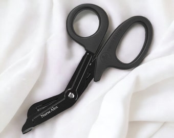 Pinkut Pinking Shears for Fabric Cutting With Cushioned Handles  Stainless-steel Edges 22 Cm for Crafting, Dressmaking, & Sewing 