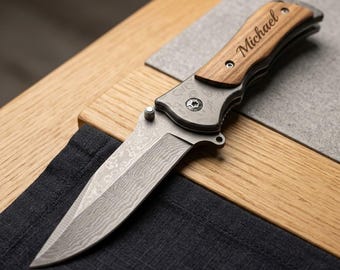 Personalized POCKET KNIFE for Men with Clip Knives Wood Handle Birthday Groomsmen Gift for Him Dad Men Son Fishing Camping Custom Engraved