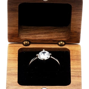 Personalized RING BOX Holder Bearer Custom Engraved Jewelry Engagement Proposal Boxes Wedding Walnut Wood Mom Gifts for Her Wife Girlfriend 画像 5